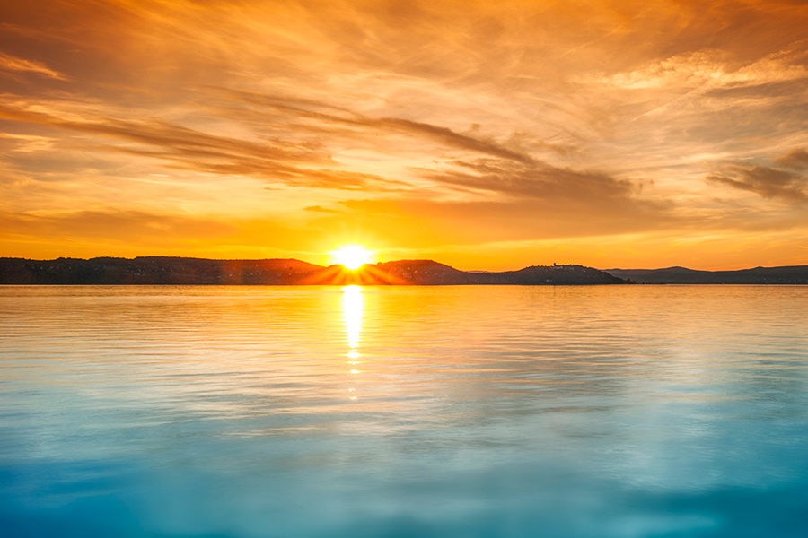 MEL-Solnedgang-900x600